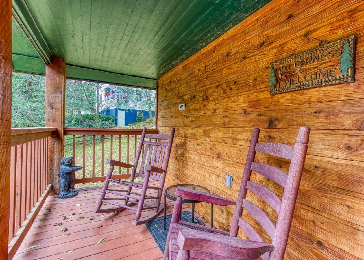 Cozy Creek Cabin ピジョンフォージ エクステリア 写真