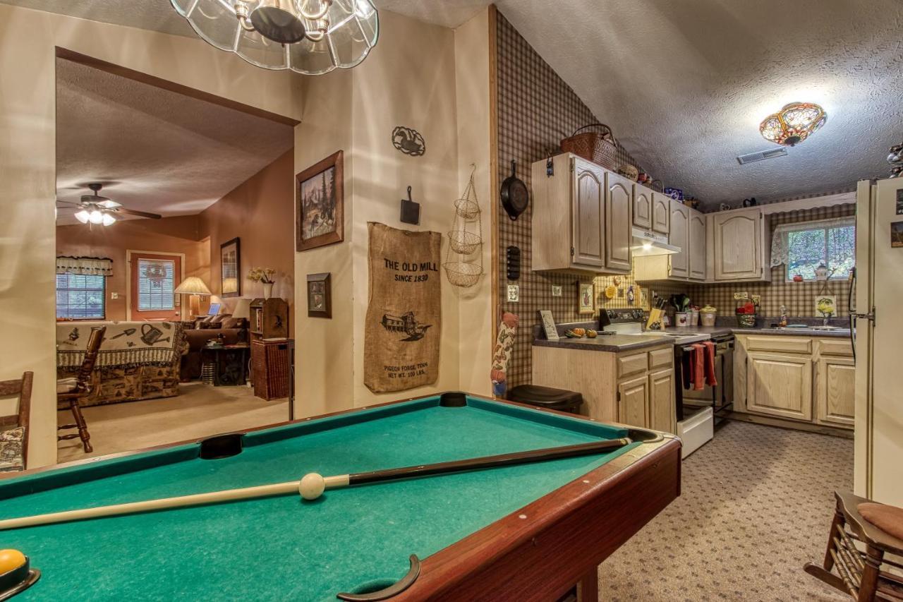 Cozy Creek Cabin ピジョンフォージ エクステリア 写真